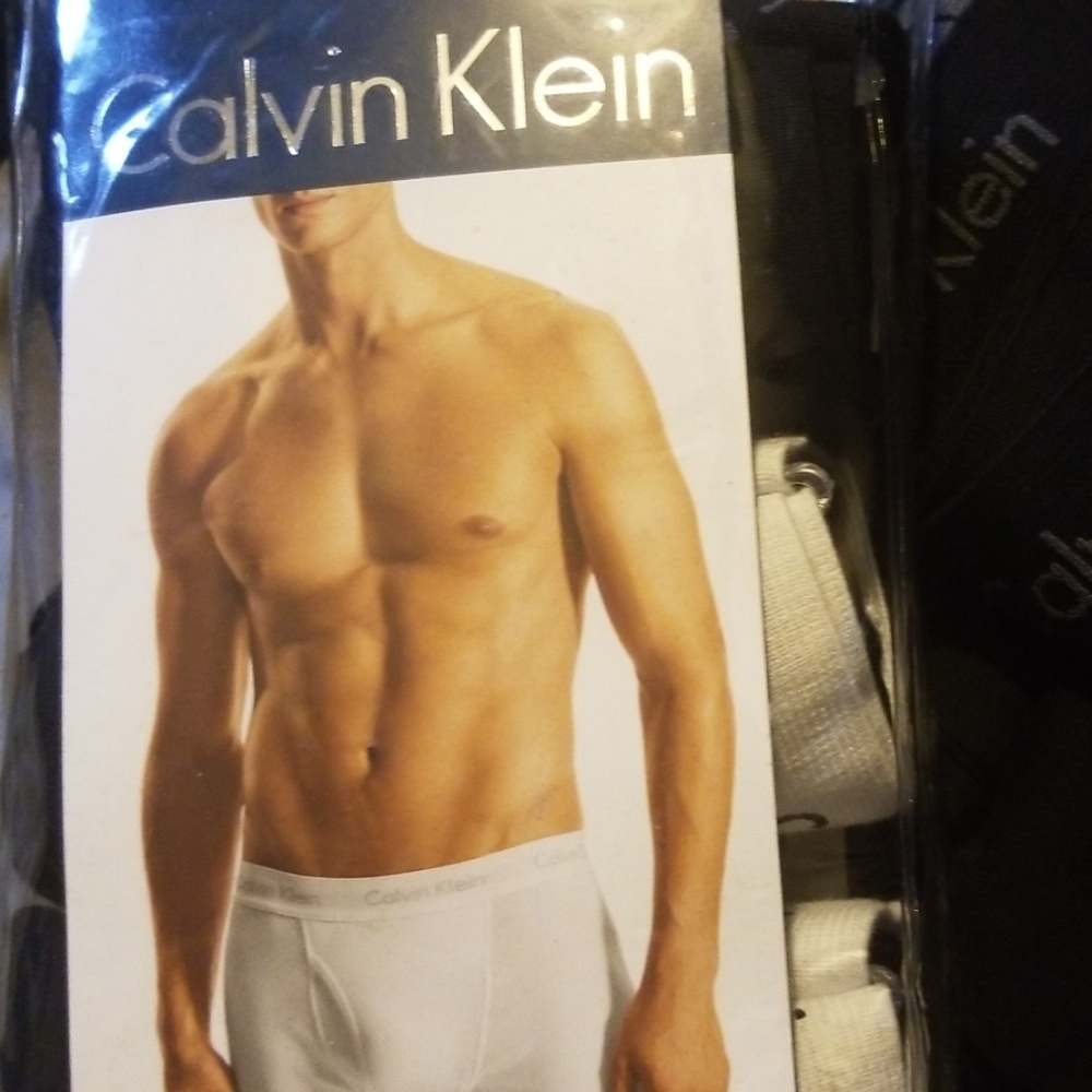 Calvin Klein 5pk Boxer Briefs (brand new)